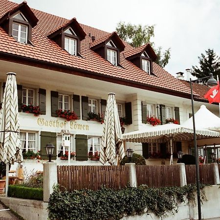 Gasthof Loewen Wisen Zewnętrze zdjęcie